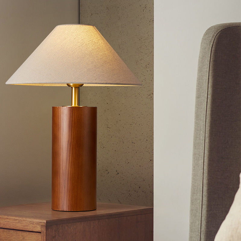 Japanese Retro Style Table Lamp | elesira