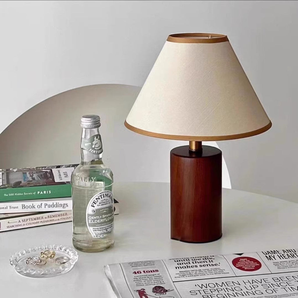 Japanese Retro Style Table Lamp | elesira