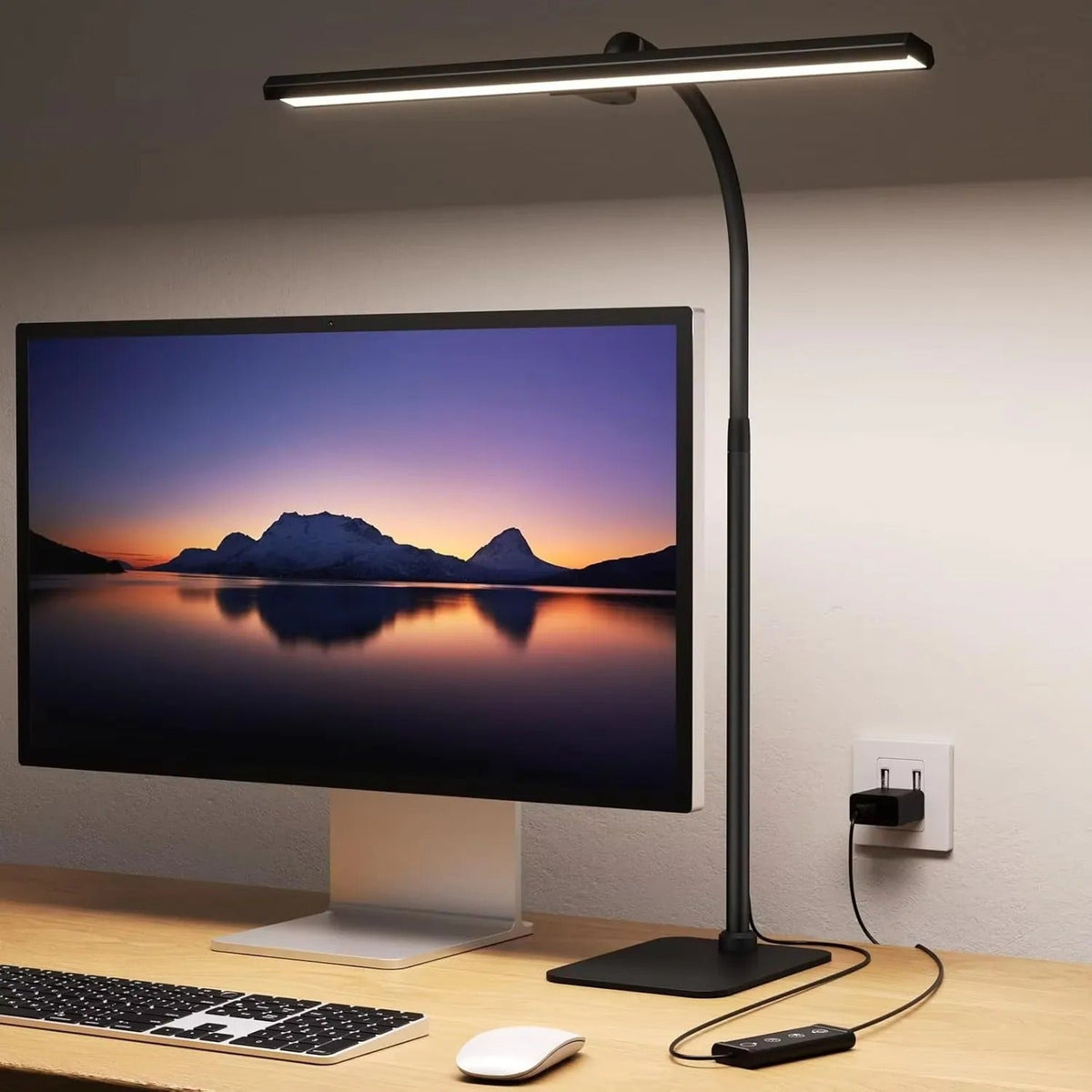 Lampe de bureau LED polyvalente à luminosité réglable | elesira