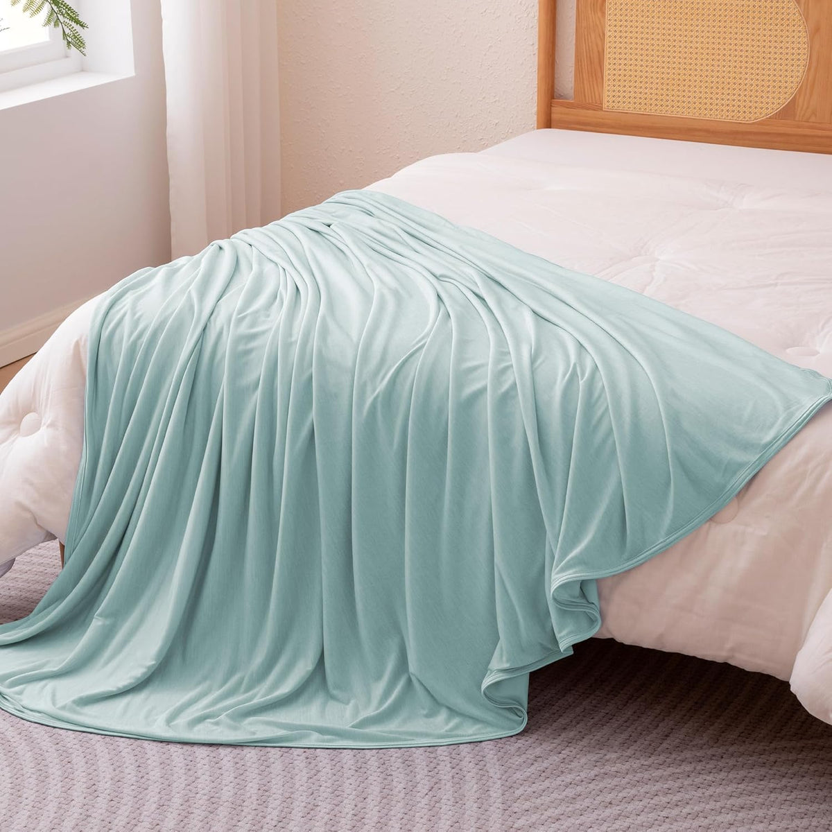 Cooling Comfort Reversible Blanket For Hot Sleepers, Soft Lightweight Throw For Bed And Couch - Elesira